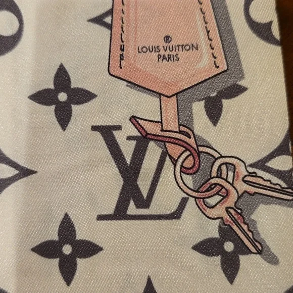 LV Logo Bag Or Hair Scarf - Picture 2 of 6